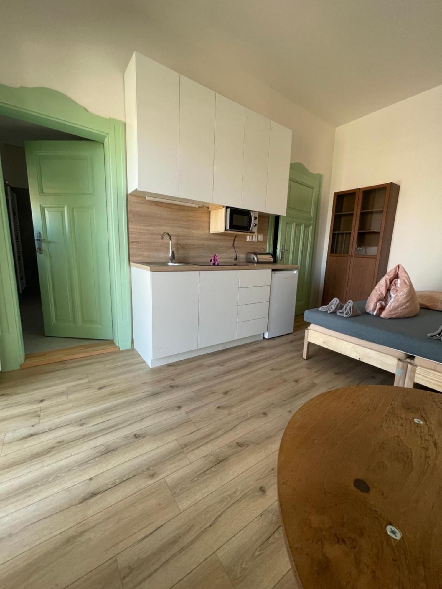 Garsoniera Centr, Na Hradbach 118 * Ostrava