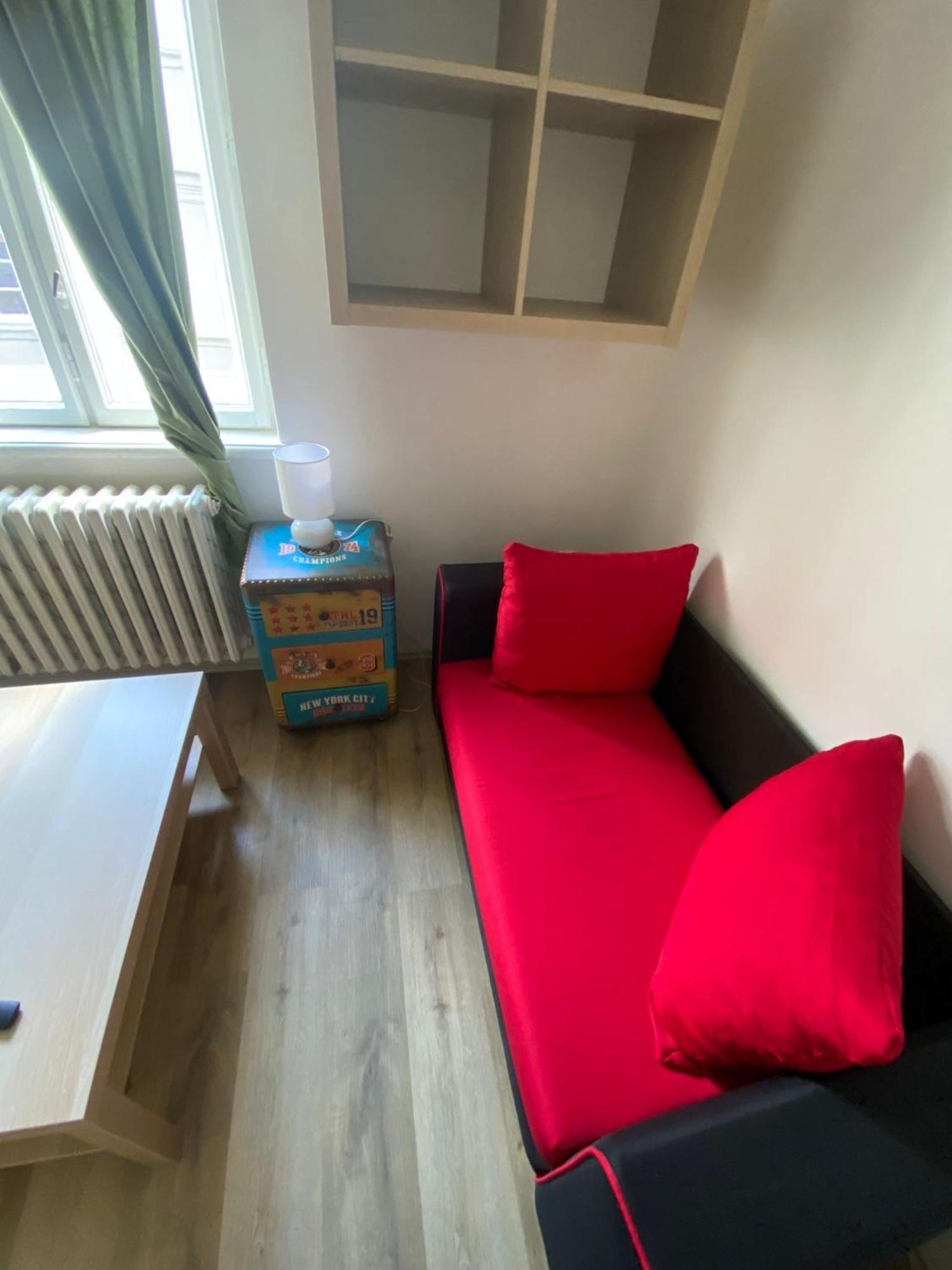 Apartment Garsoniera Centr, Na Hradbach 118 *
