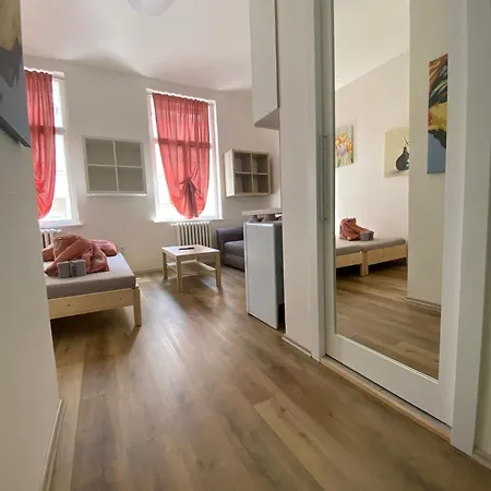 Garsoniera Ostrava City Centr, Na Hradbach 118 Екстер'єр фото